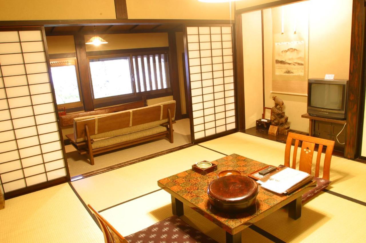 Hotel Yumoto Choza Takayama  Zewnętrze zdjęcie